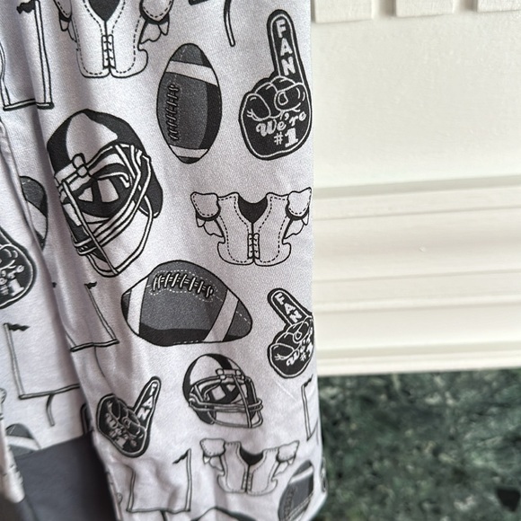 Kiki + Lulu First Down to Bedtime Football Pajamas size 3T - Picture 6 of 6